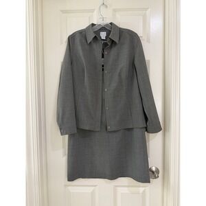 LOFT women 60% wool 2- piece skirt suits size 10P/6